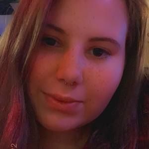 Meet your Posher, Allie